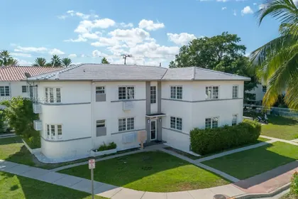 7124 Bay Dr, Miami Beach FL 33141 Miami Beach, FL real estate