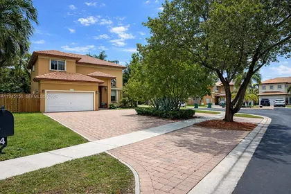 4124 NE 30th St, Homestead FL 33033 Homestead, FL real estate