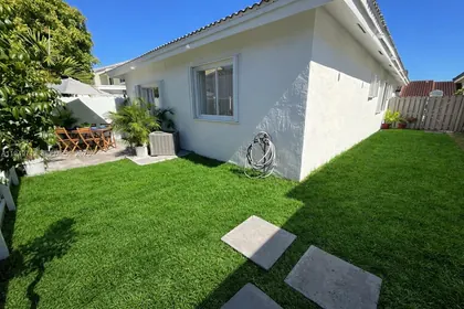 1106 SE 13th Ave, Homestead FL 33035 Homestead, FL real estate