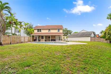 1051 SW 95th Ter, Pembroke Pines FL 33025 Pembroke Pines, FL real estate