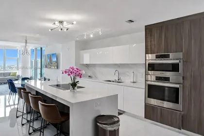 851 NE 1st Ave # 2401, Miami FL 33132 Miami, FL real estate