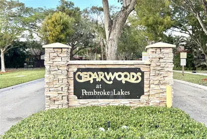 10271 Oleander Ct, Pembroke Pines FL 33026 Pembroke Pines, FL real estate