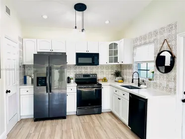 1012 NE 17th Ct # 3, Fort Lauderdale FL 33305 Fort Lauderdale, FL real estate