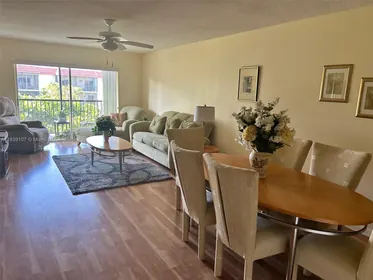371 S Hollybrook Dr # 308, Pembroke Pines FL 33025 Pembroke Pines, FL real estate