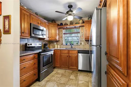 1425 Arthur St # 205A, Hollywood FL 33020 Hollywood, FL real estate