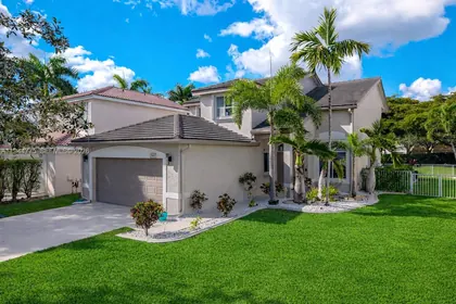 940 SW 177th Way, Pembroke Pines FL 33029 Pembroke Pines, FL real estate