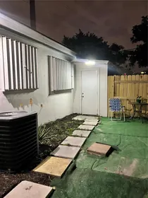 6400 Fletcher St # B, Hollywood FL 33023 Hollywood, FL real estate