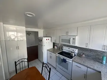 920 NE 199th St # 4S, Miami FL 33179 Miami, FL real estate