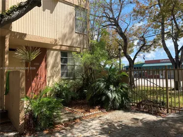 5959 SW 69 # 106, Miami FL 33143 Miami, FL real estate