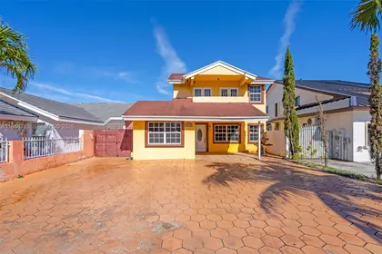 9085 Grand Canal Dr, Miami FL 33174 Miami, FL real estate