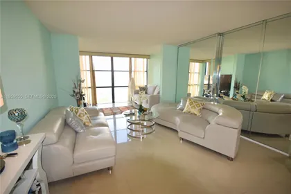 800 Parkview Dr # 506, Hallandale Beach FL 33009 Hallandale Beach, FL real estate