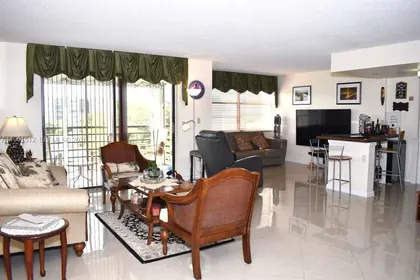 1300 Saint Charles Pl UNIT 617, Pembroke Pines FL 33026 Pembroke Pines, FL real estate