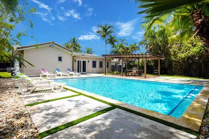 1307 Rodman St, Hollywood FL 33019 Hollywood, FL real estate