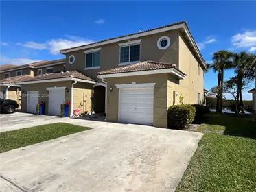 231 SW 120th Ave, Pembroke Pines FL 33025 Pembroke Pines, FL real estate